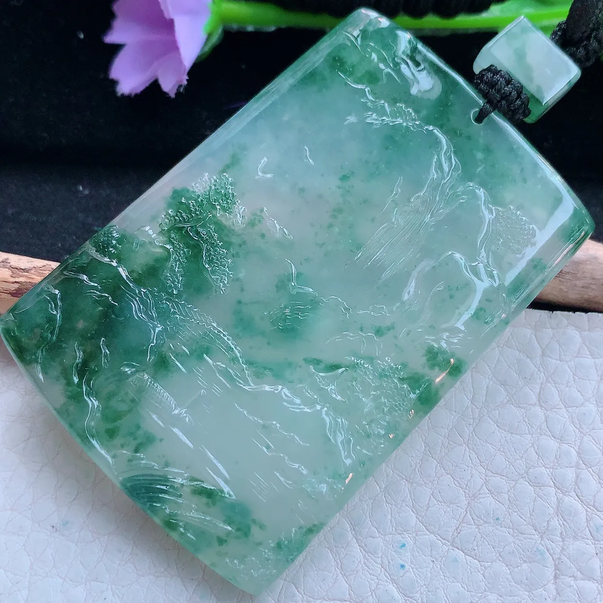 yl实拍65.8*45.2*5.8缅甸翡翠精雕冰飘花山水 大好河山玉挂件