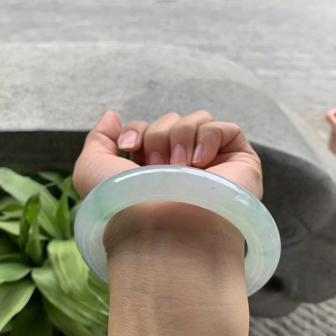 圈口 57.8-12.4【高冰晴绿圆条手镯】圆条57 58可戴