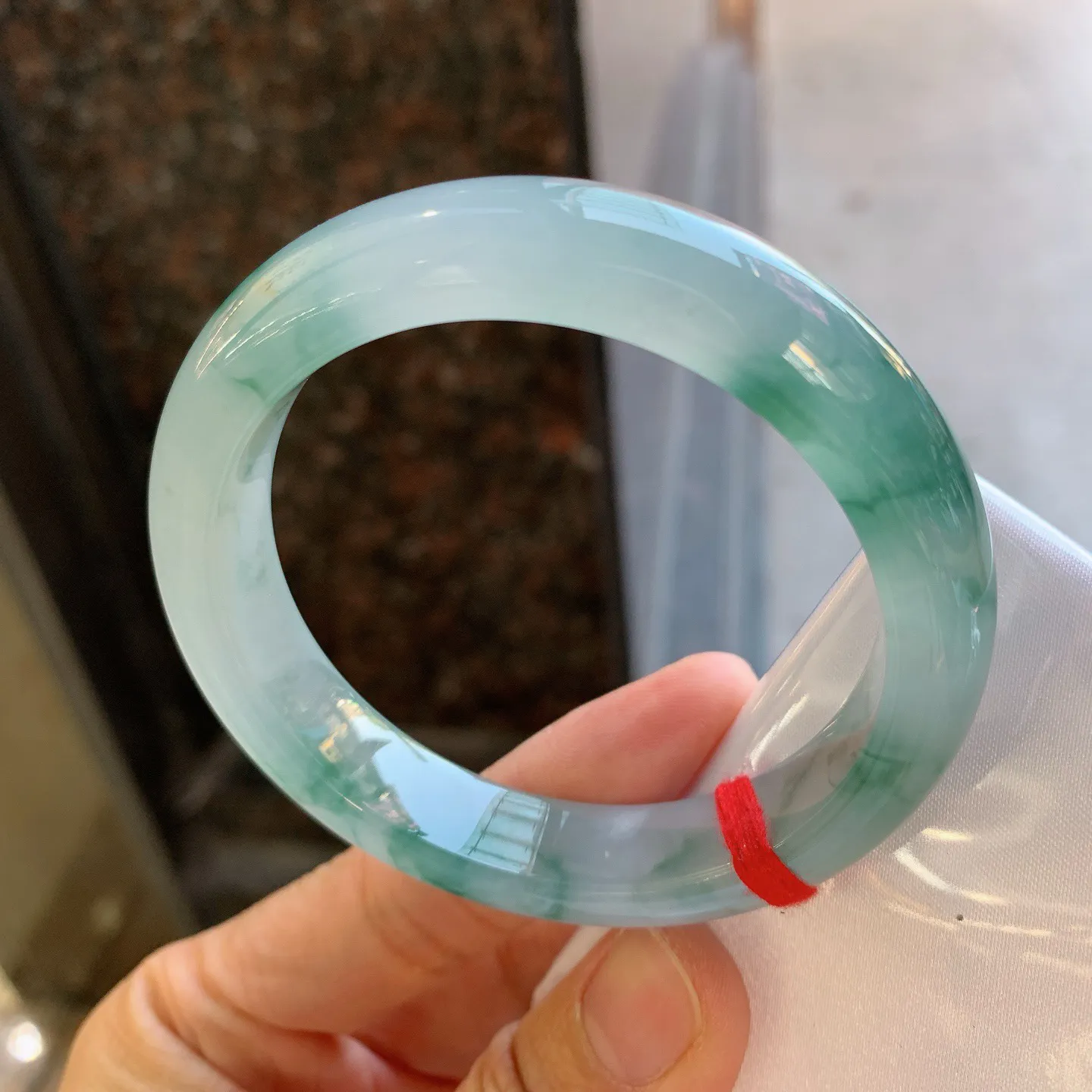 正圈冰飘花 无瑕 尺寸：56/12.2/8.8  冰润