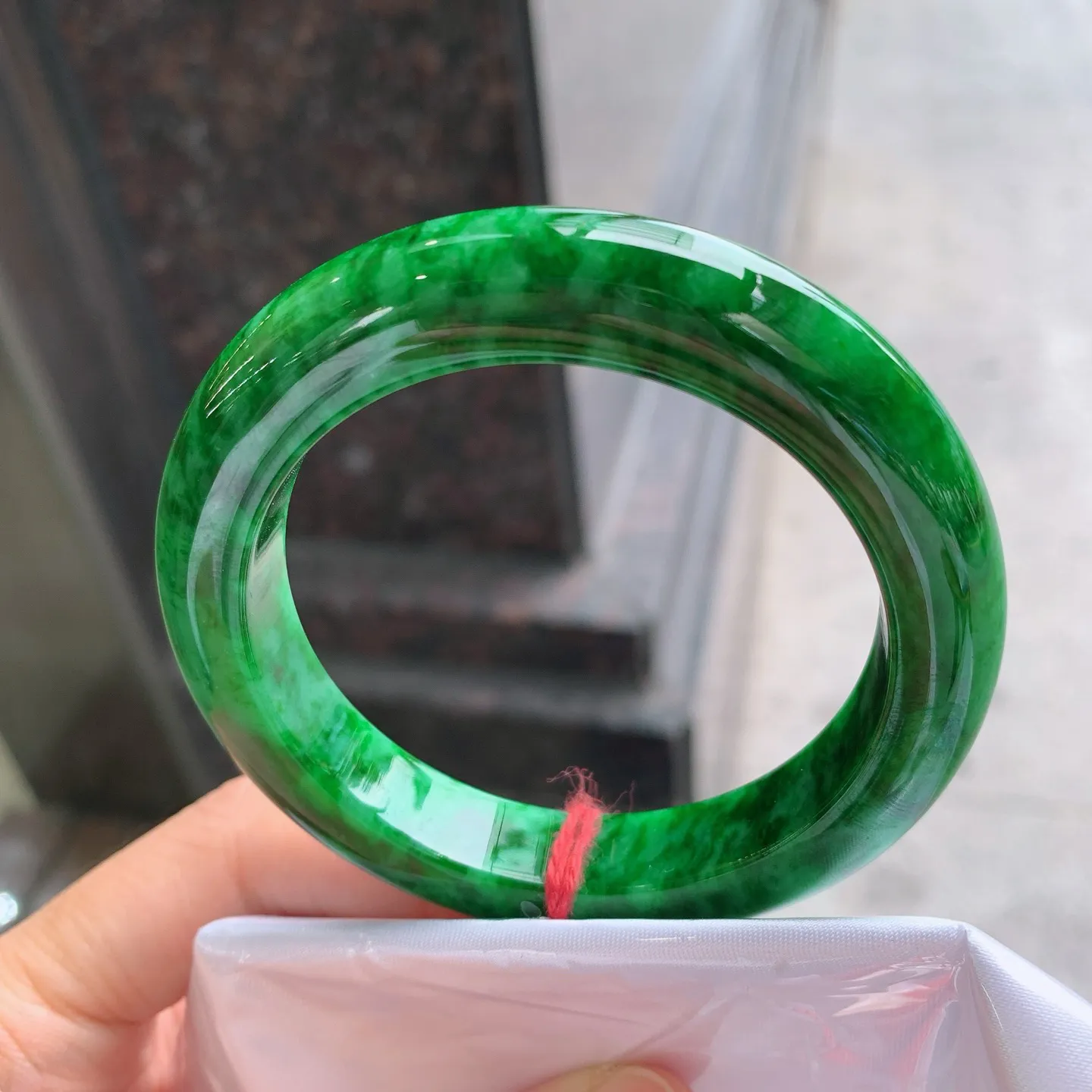 正圈满色花青绿 无瑕 尺寸：55.2/11.2/10 色辣