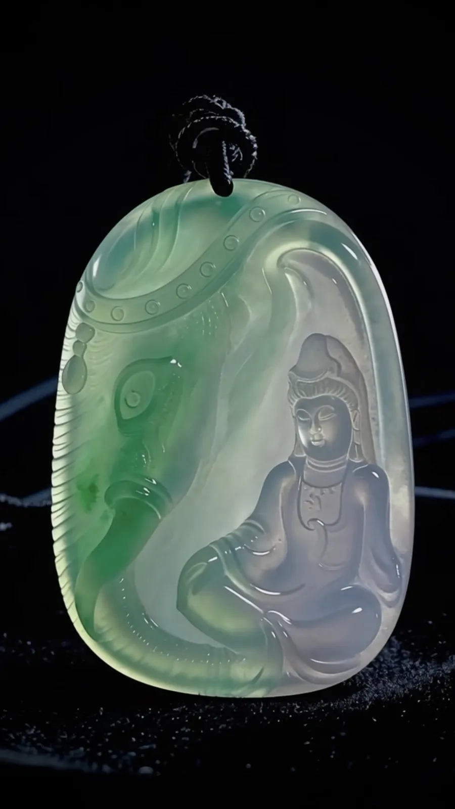 【普贤菩萨】，周文赵玉雕艺术，
作品49.2-35.2-5.2mm，