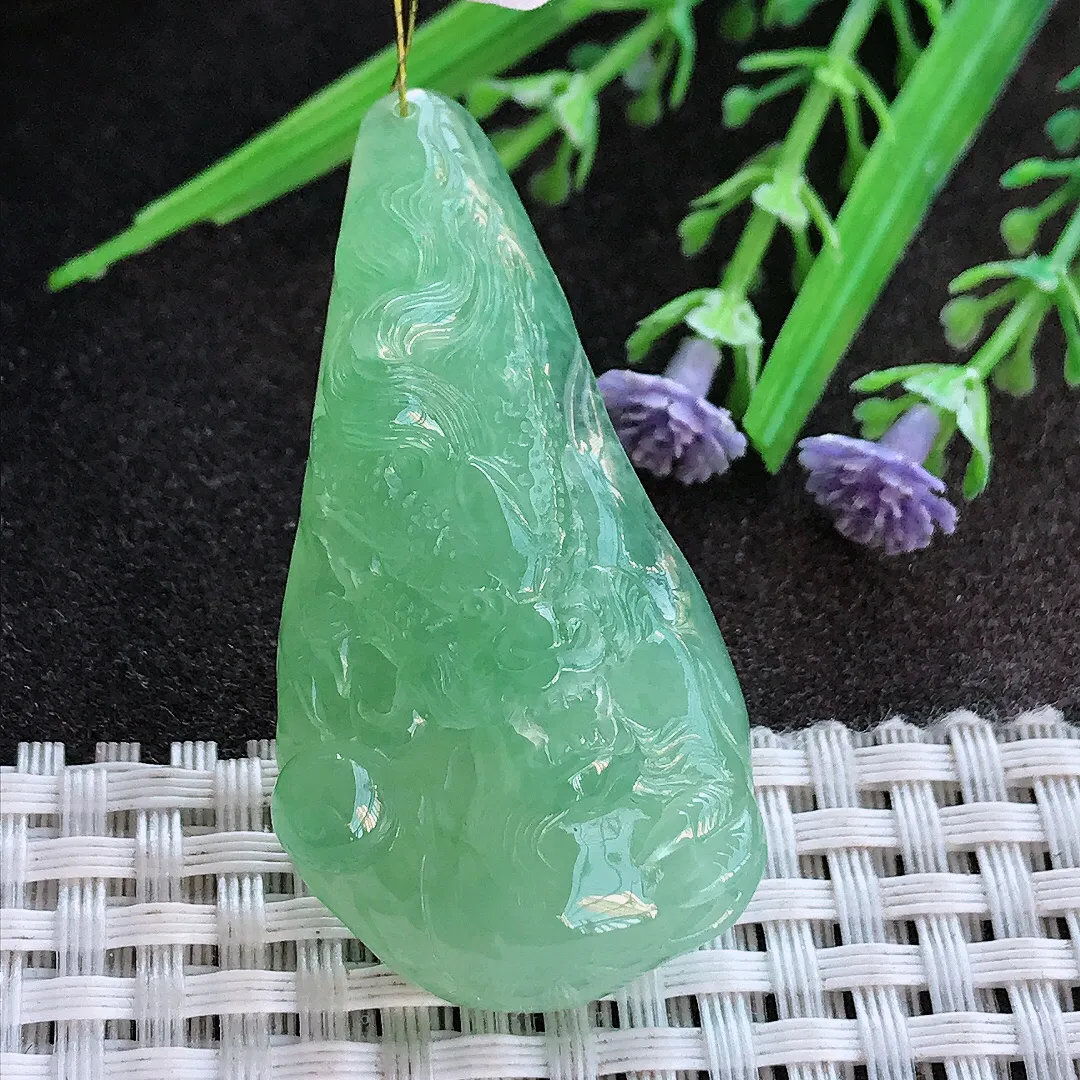 实拍A货翡翠49/25/11.7老坑冰胶果冻冰晴满绿甜绿龙牌吊坠翡翠龙头