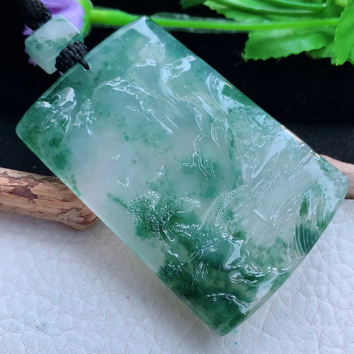 yl实拍65.8*45.2*5.8缅甸翡翠精雕冰飘花山水 大好河山玉挂件