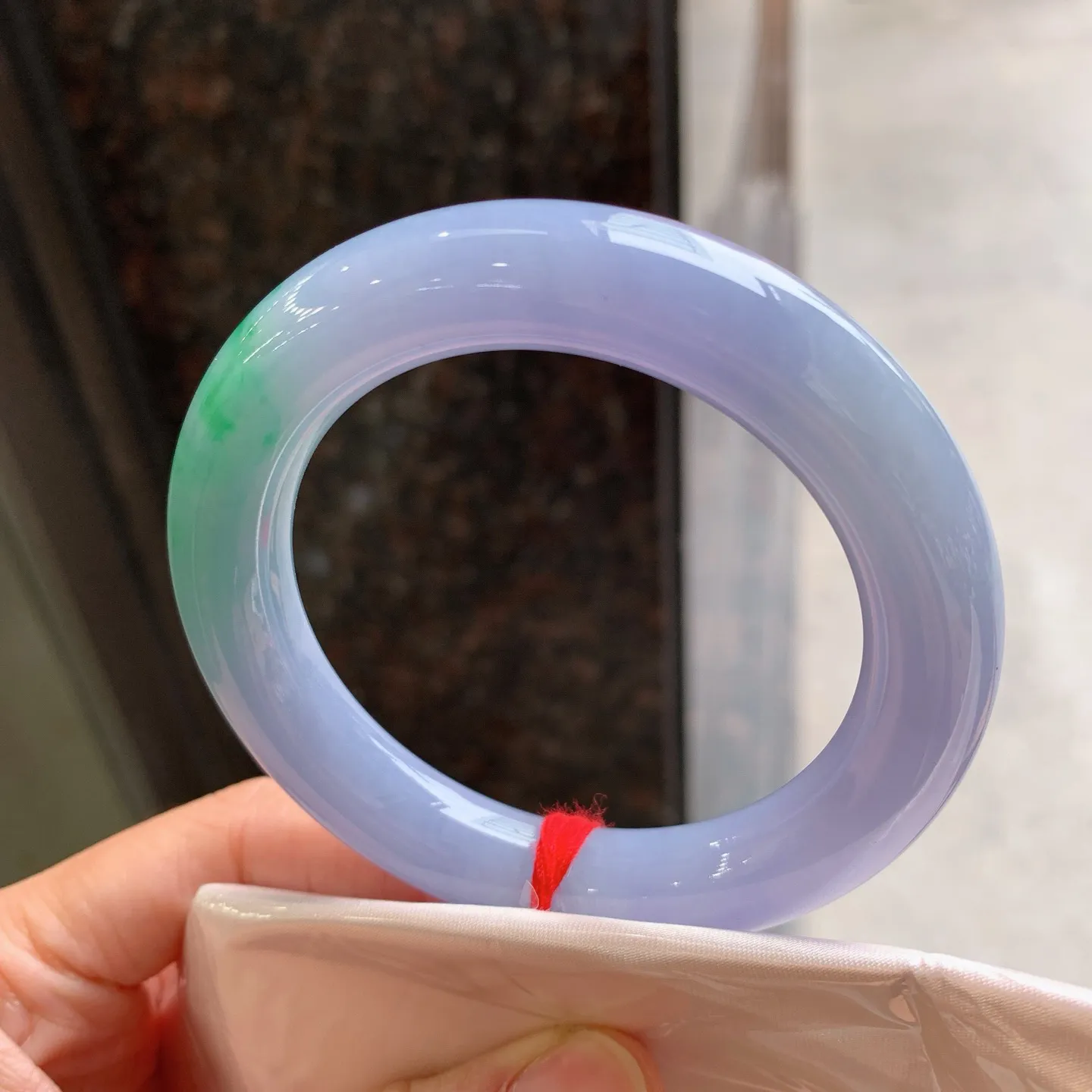 圆条春彩 无瑕 尺寸：55.5/11.9  色浓