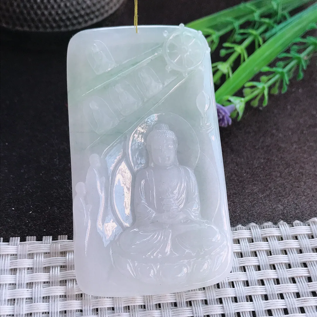 实拍A货翡翠72/42.8/6老坑秀气冰润大日如来佛祖吊坠翡翠挂件