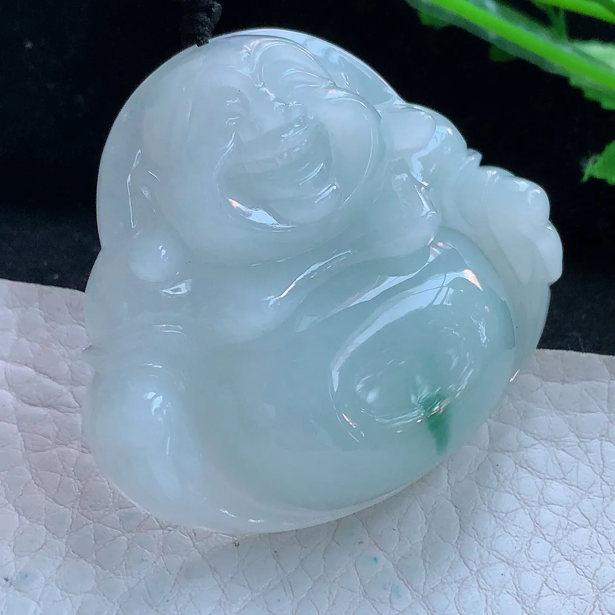 px实拍44.6*49.6*12.5缅甸翡翠精雕飘花饱满大佛公 弥勒佛玉挂件 毛衣坠