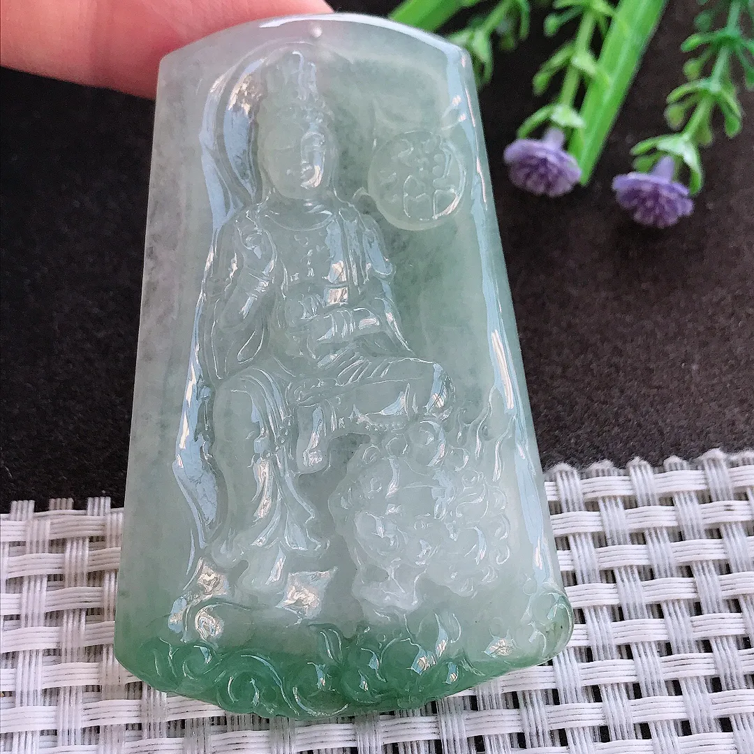 实拍A货翡翠70/45/5.6老坑秀气冰润飘花文殊菩萨吊坠翡翠挂件