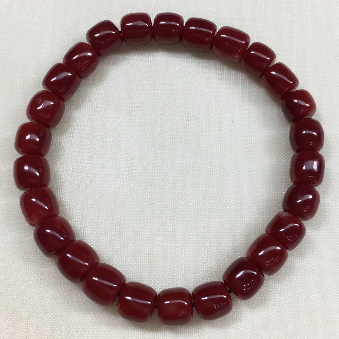 【天然日本阿卡赤血牛血红珊瑚7.1mm老型桶珠单手串】️遇不可求！日本产地，阿卡材料，赤血牛血红颜