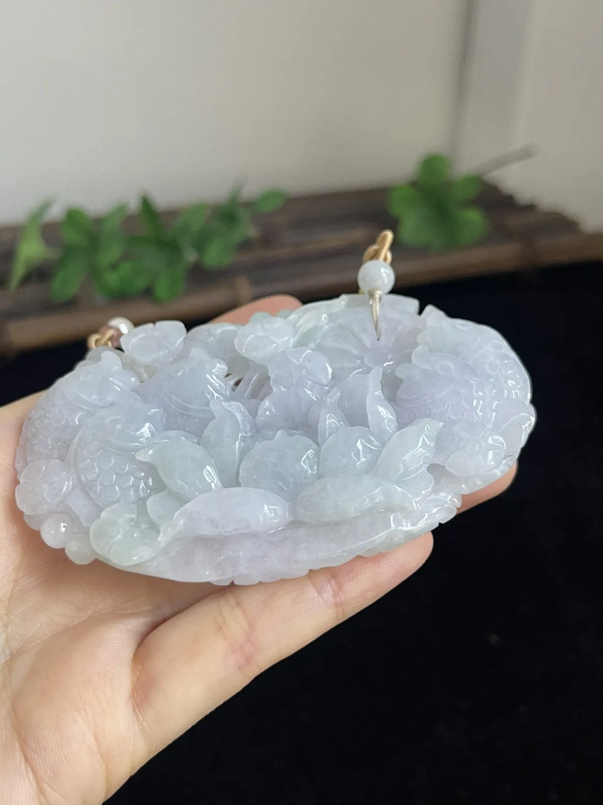 翡翠花件，配珠未测