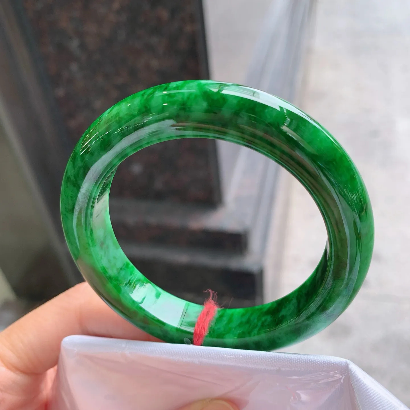 正圈满色花青绿 无瑕 尺寸：55.2/11.2/10 色辣