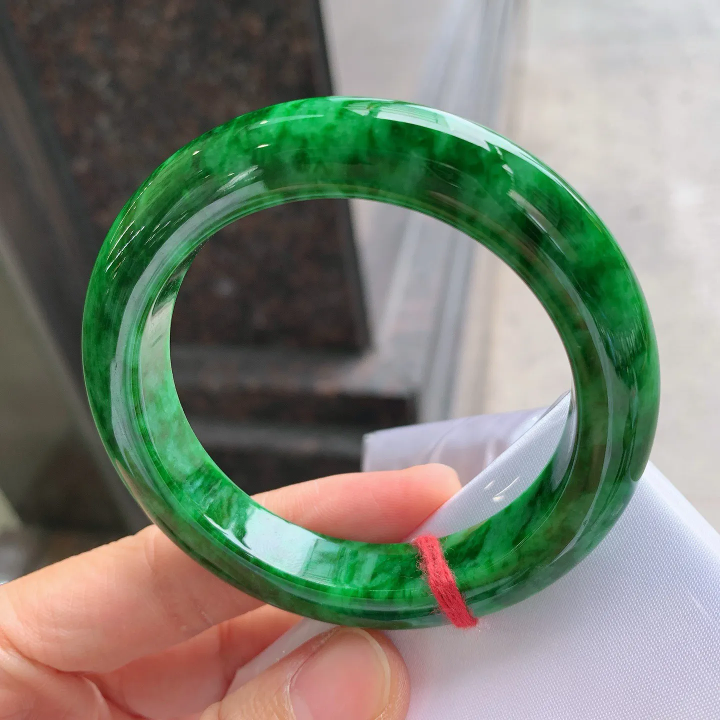 正圈满色花青绿 无瑕 尺寸：55.2/11.2/10 色辣