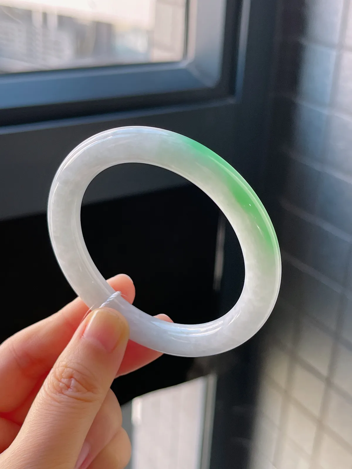 圆镯53圈口，翡翠糯化种飘花手镯