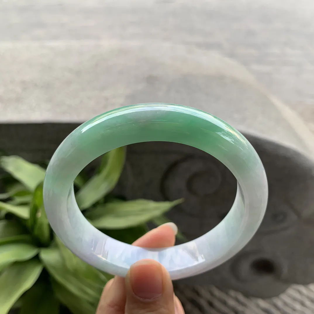大圈口 62.2-13.7-9.7  【飘绿正圈手镯】正圈62 63可戴