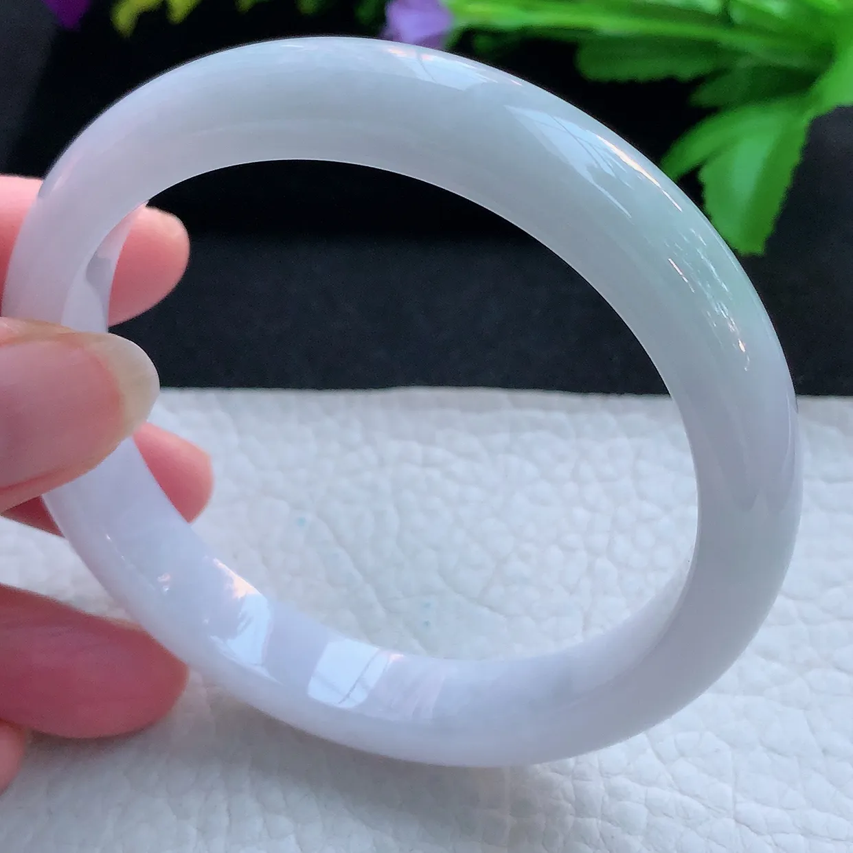 z大圈口61.5*12*8平安镯 天然缅甸翡翠玉手镯淡雅清新宽边玉手环