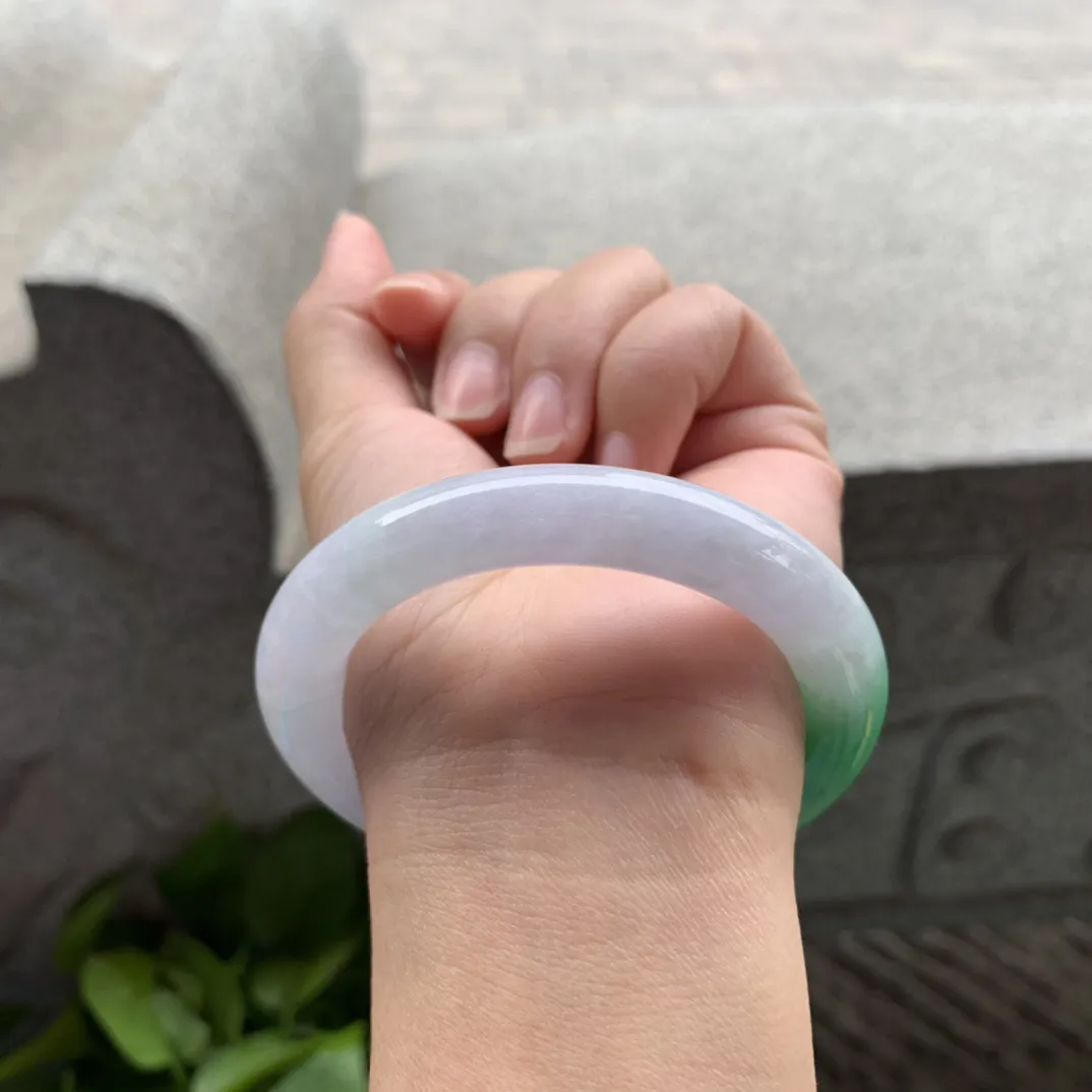 小圈口 53.4-10.3【飘绿圆条手镯】圆条53 54可戴