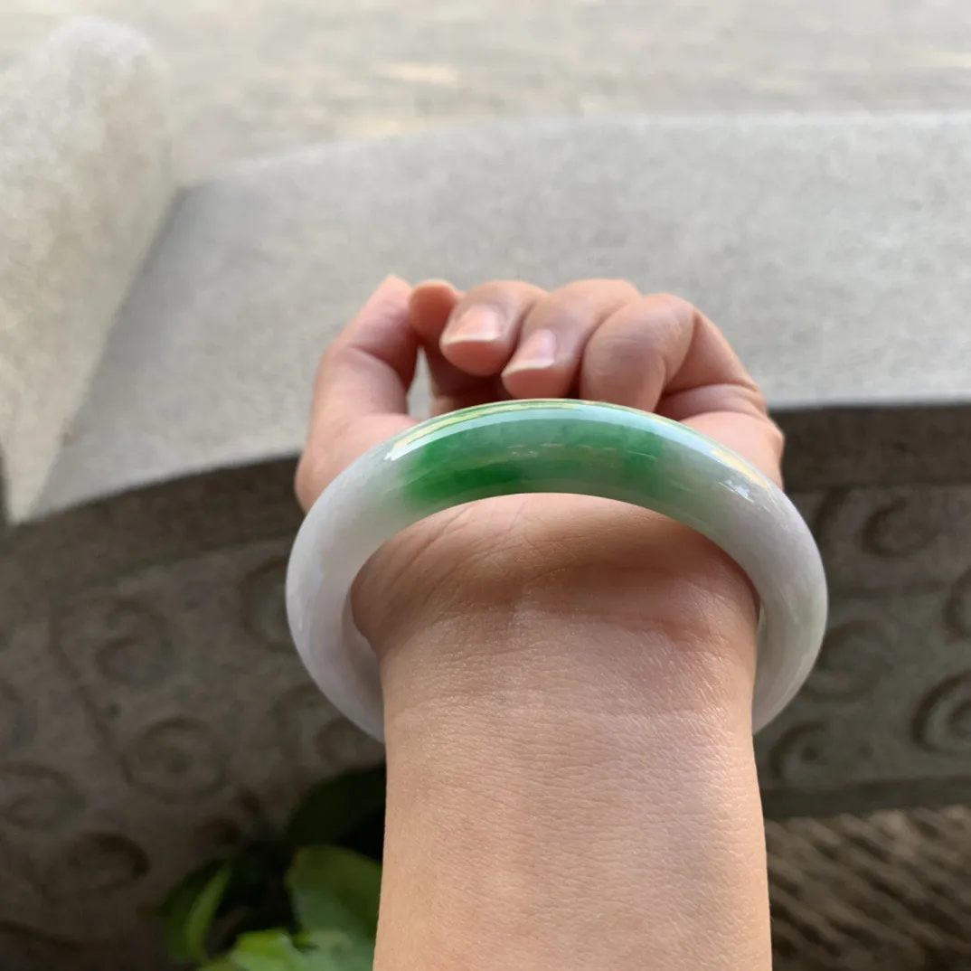 大圈口59.5-12.8-9.1 【飘辣绿正圈手镯】正圈59 60可戴