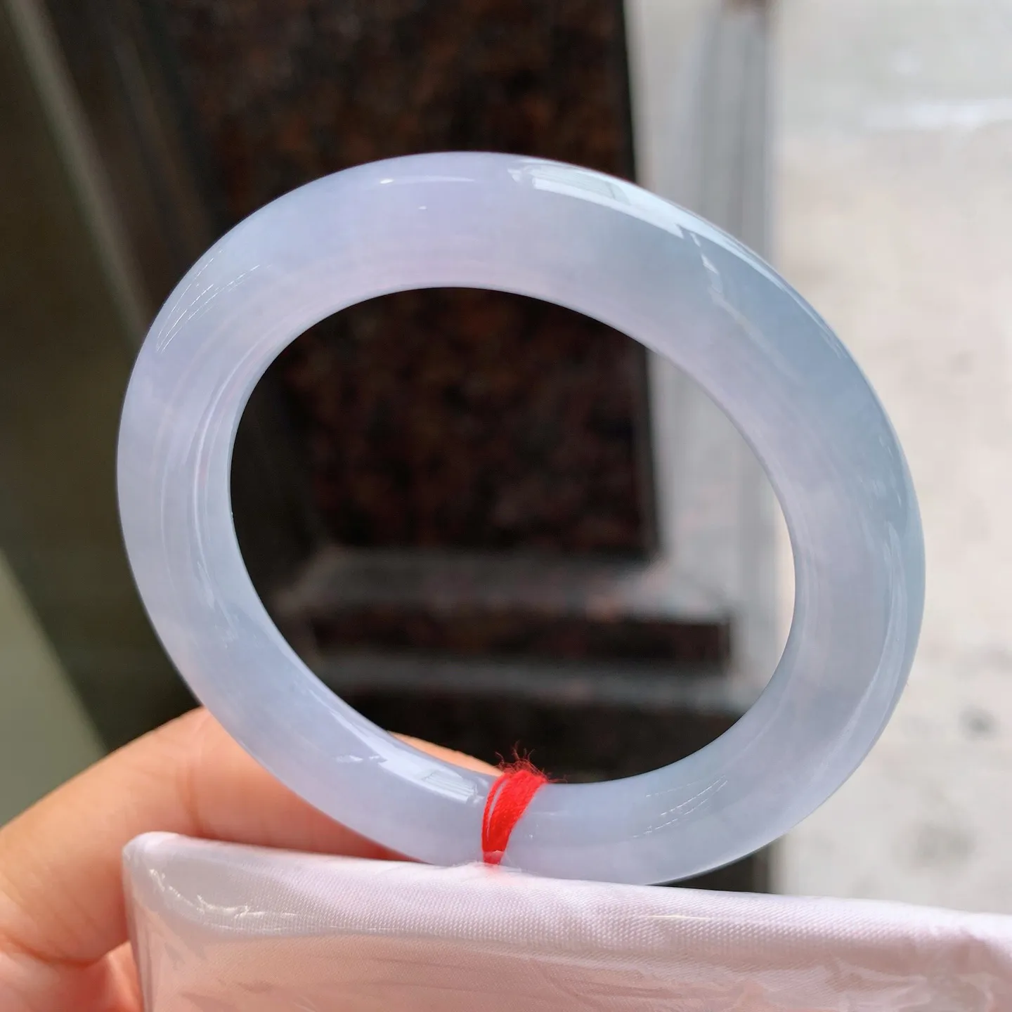 圆条冰紫 无瑕 尺寸：50/9.5 小圈口