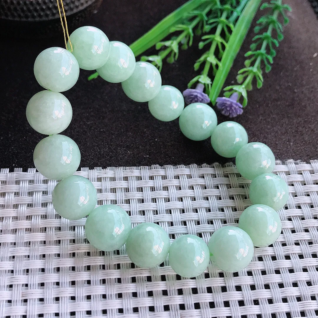 实拍A货翡翠12.5/17颗老坑清秀温润浅绿色圆珠手链翡翠玉珠手串