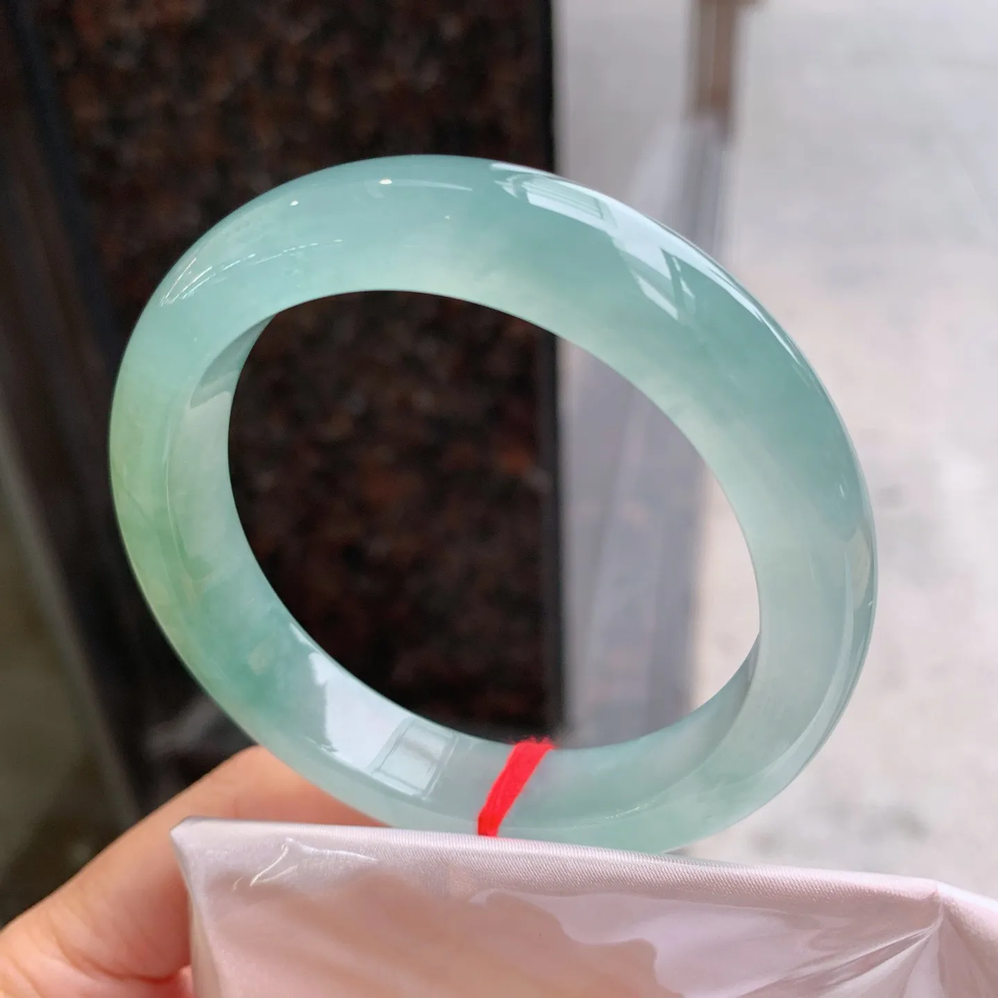 正圈冰黄翡 无瑕 尺寸：57/12.3/9  冰润