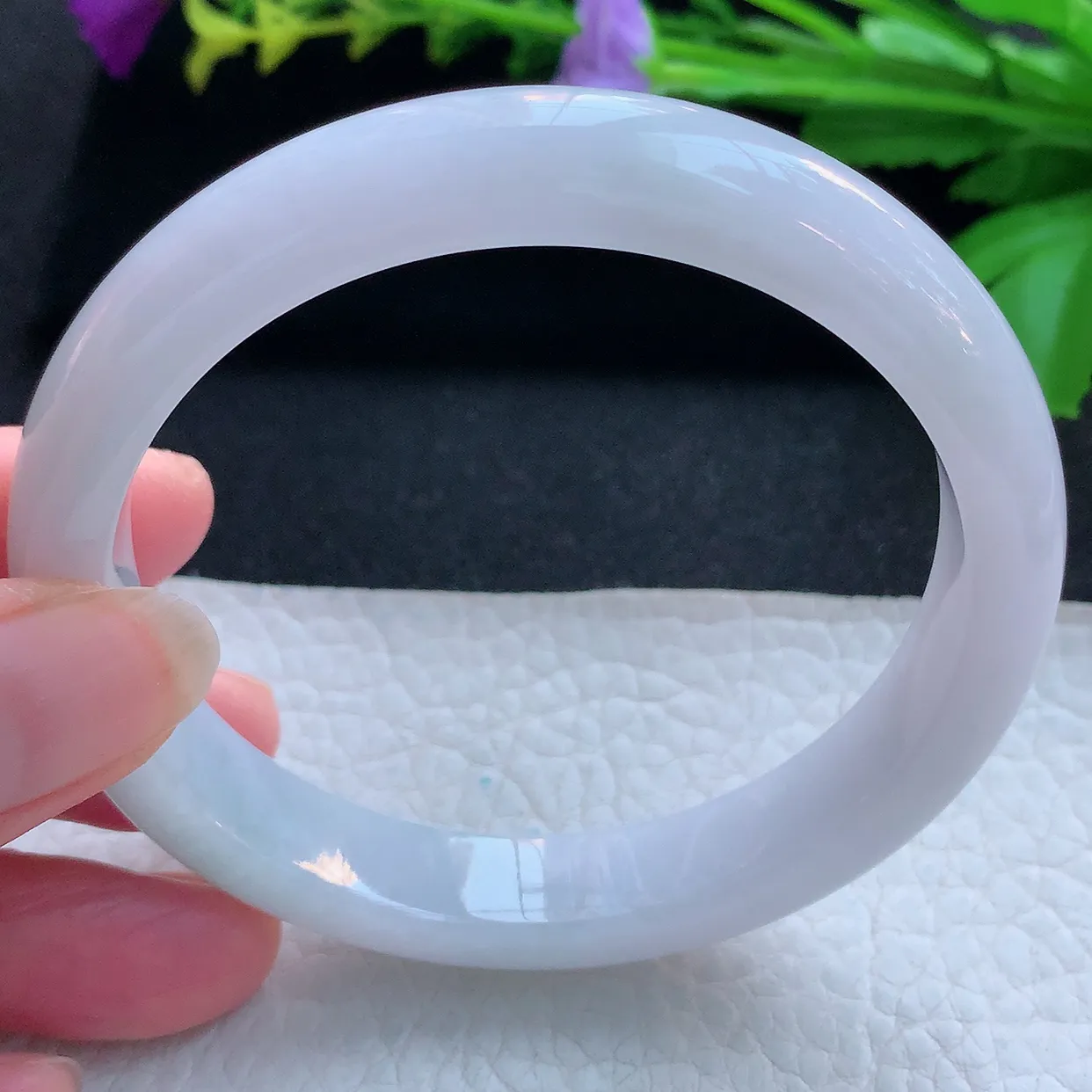 z大圈口61.5*12*8平安镯 天然缅甸翡翠玉手镯淡雅清新宽边玉手环