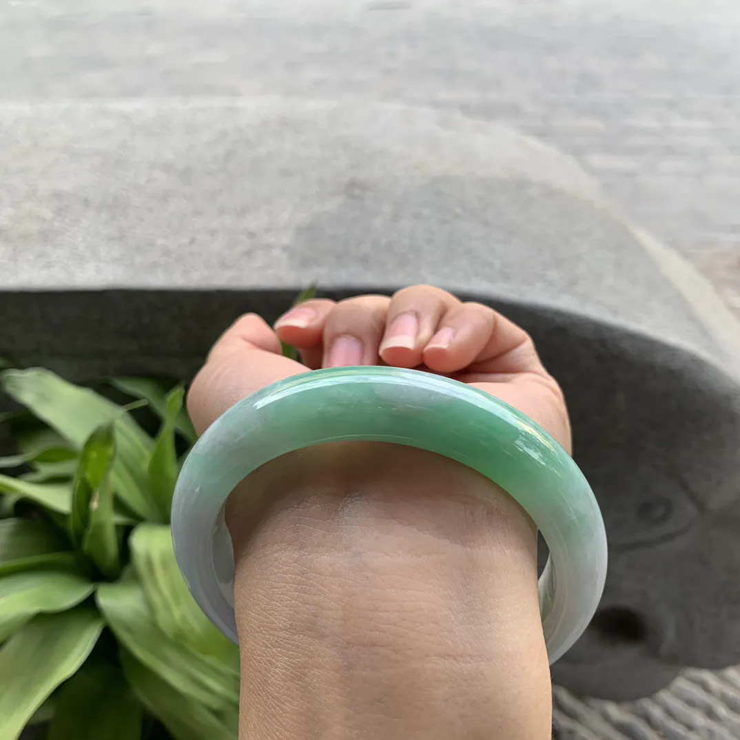 大圈口 62.2-13.7-9.7  【飘绿正圈手镯】正圈62 63可戴