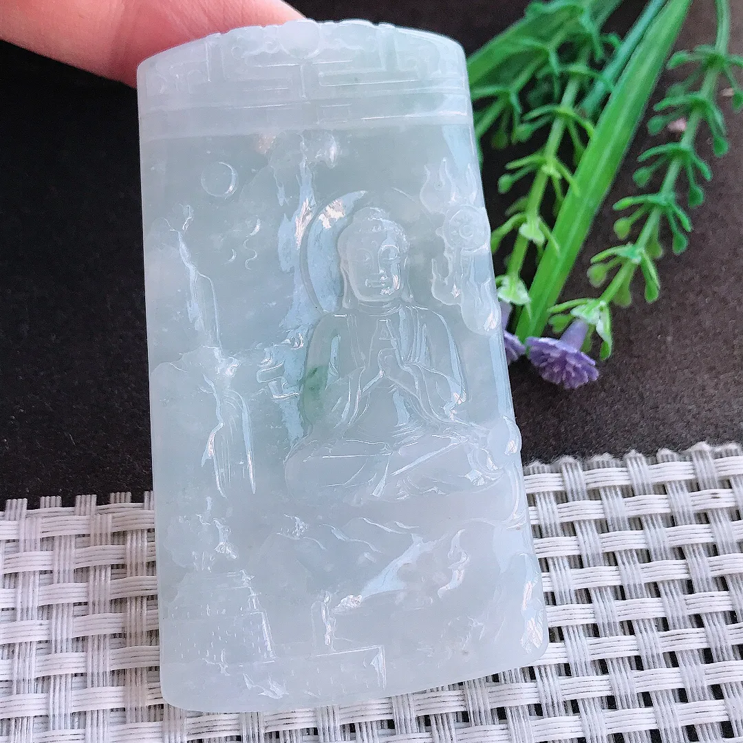 实拍A货翡翠76/42/5.4老坑冰润起胶大日如来佛祖吊坠山水如来