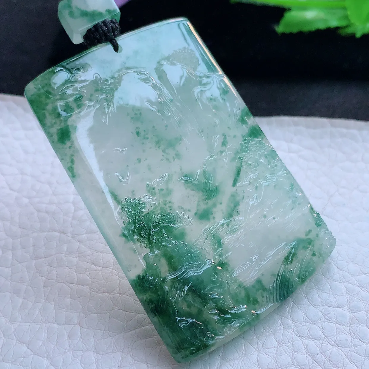 yl实拍65.8*45.2*5.8缅甸翡翠精雕冰飘花山水 大好河山玉挂件