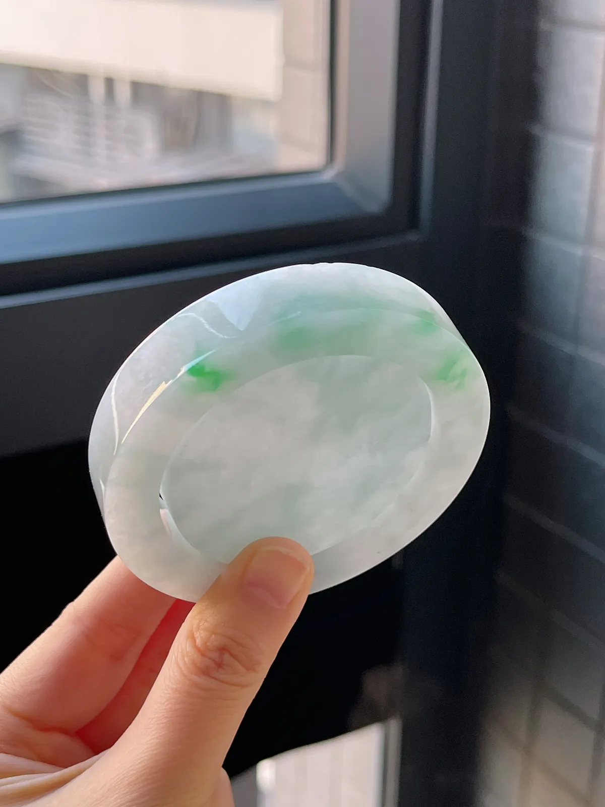 翡翠镯饼，⭕️正圈最大做55，最小做52