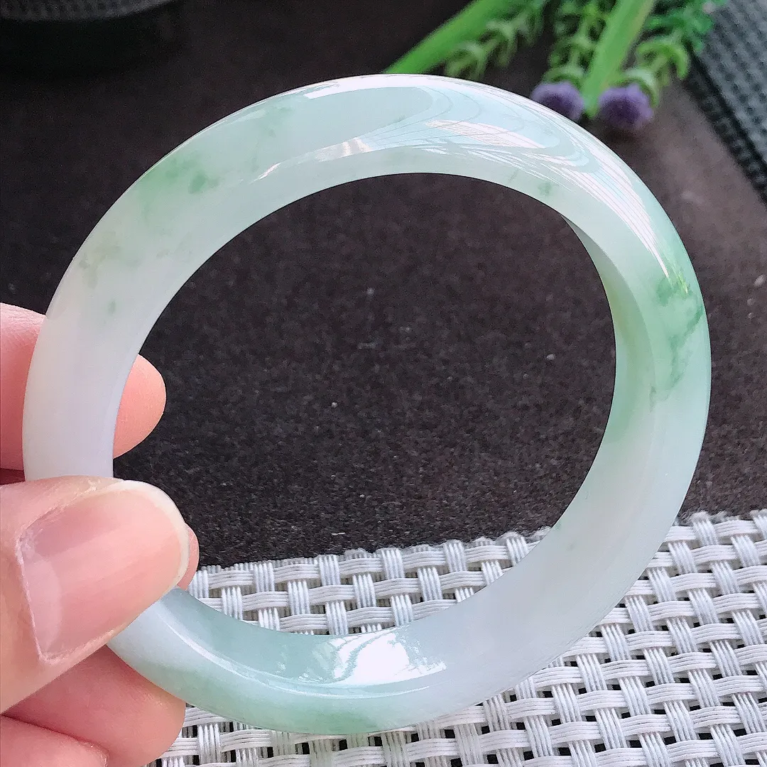 实拍A货翡翠58/12.5/8.3老坑冰胶水灵冰飘花手镯宽边玉镯手环