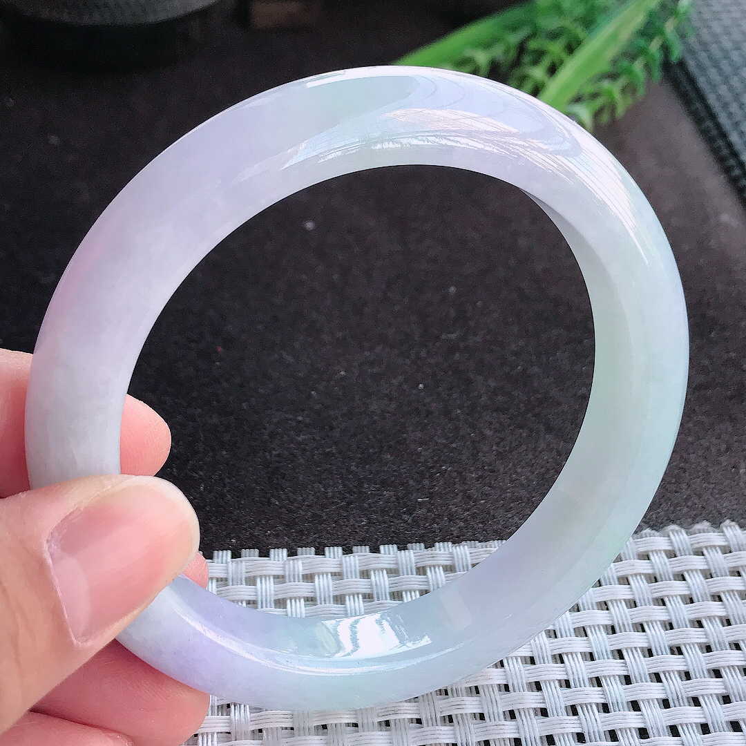 实拍A货翡翠62.8/12/9.6老坑冰润水灵紫罗兰手镯大圈口宽边玉镯手环