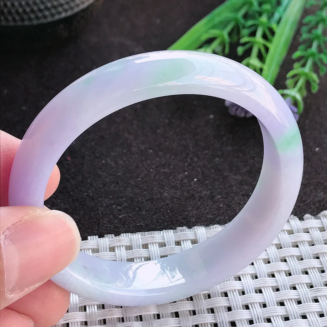 实拍A货翡翠50.5/46.5/12.7/6.8老坑精美温润春带彩贵妃手镯小圈口玉镯手环