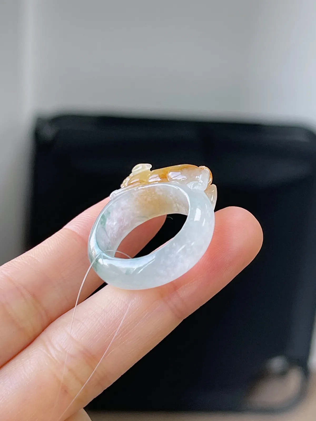 翡翠冰糯种黄加绿扳指