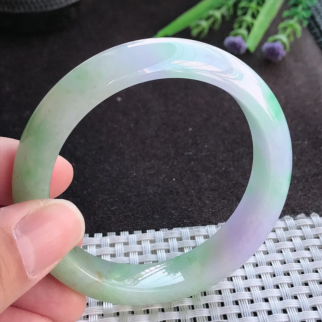 实拍A货翡翠56/13.1/8.5老坑精美冰润特色春带彩手镯宽边玉镯手环