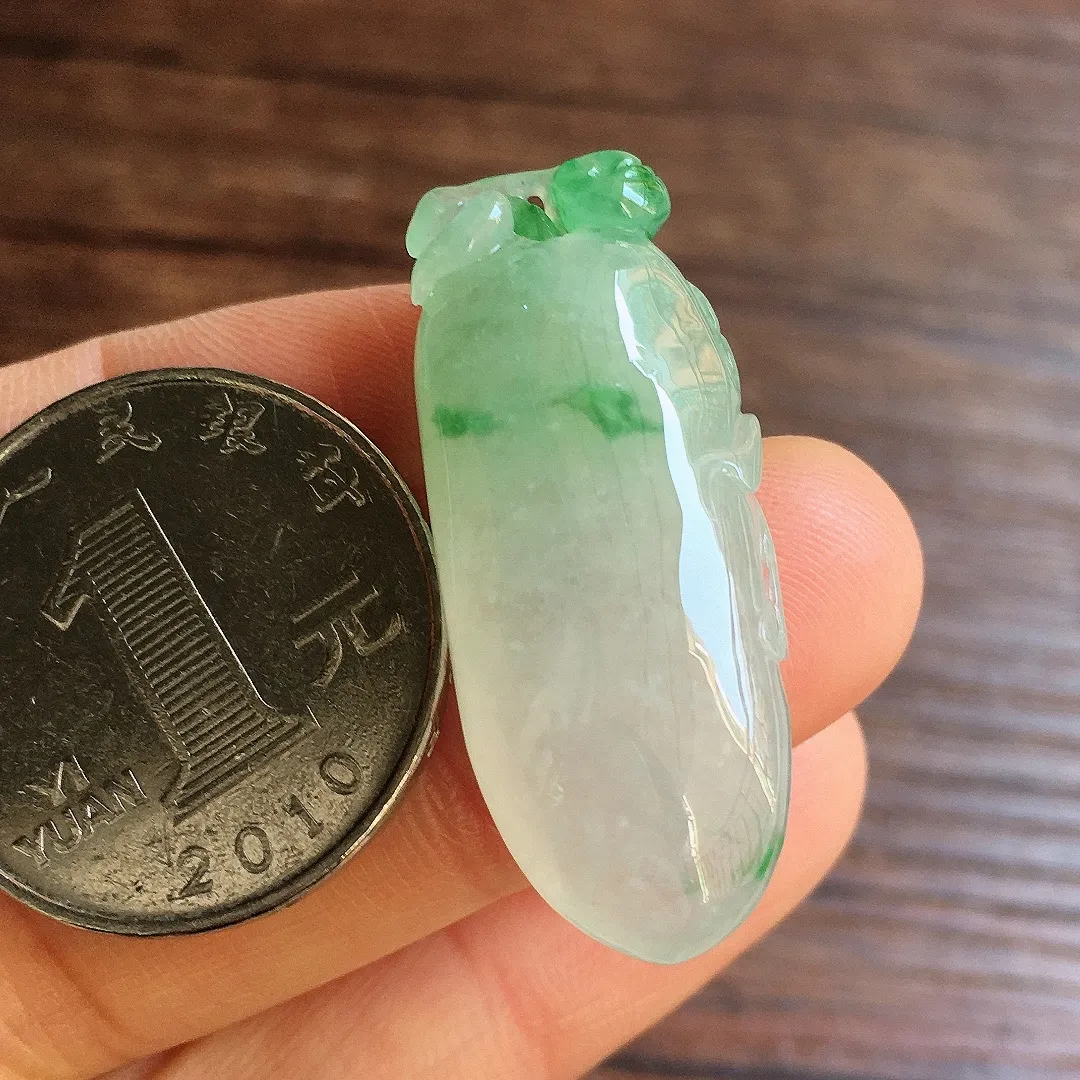 冰飘绿福瓜，冰润饱满，玉质细腻，种水足，Hao 尺寸34.5*14*8.4