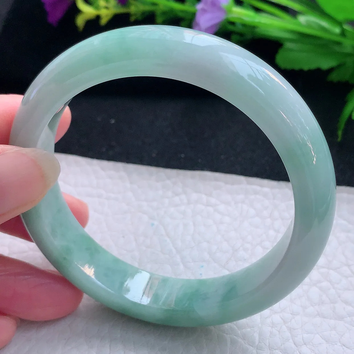 js实拍58.5*13*8.3平安镯 天然缅甸翡翠玉手镯飘花水润宽边玉手环