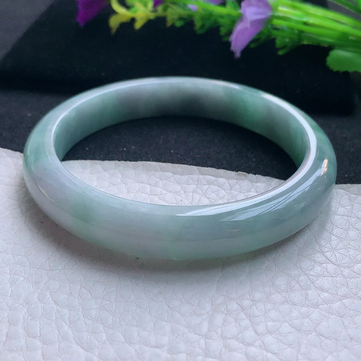 js大圈口61*11.5*8平安镯 天然缅甸翡翠玉手镯飘乌鸡花宽边玉手环