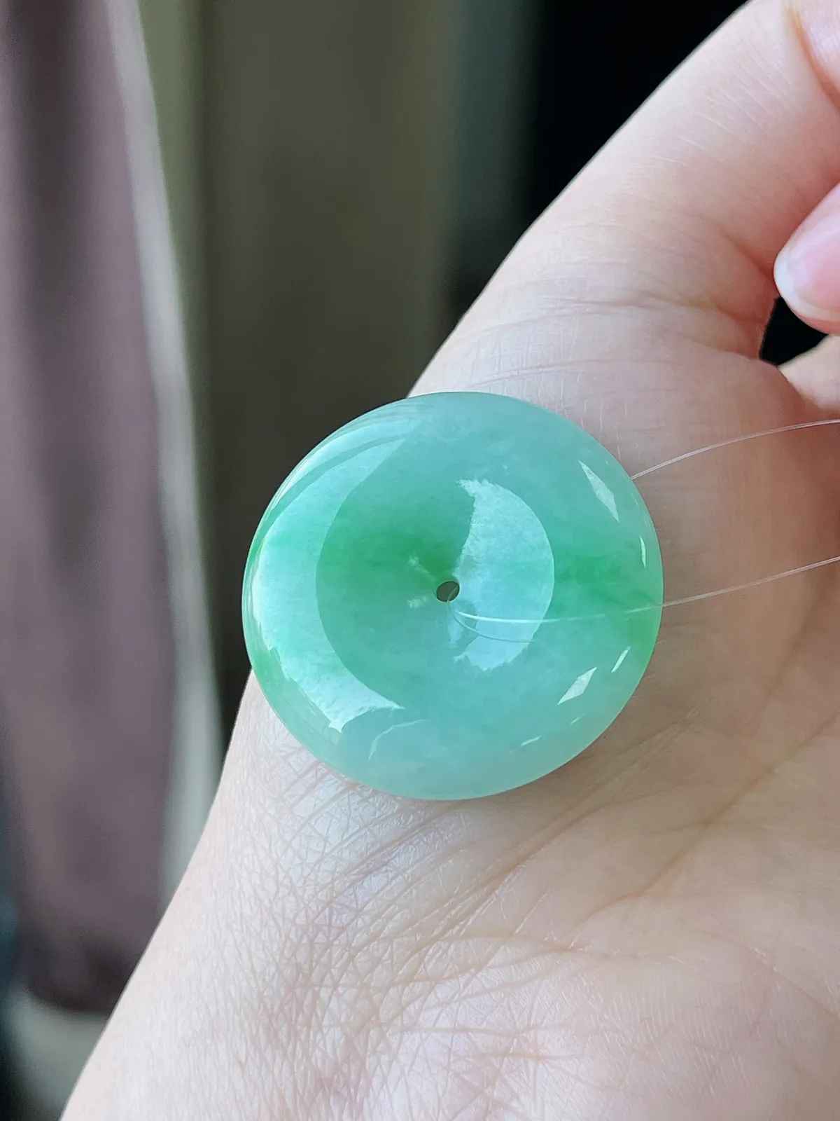 翡翠糯化种绿色平安扣