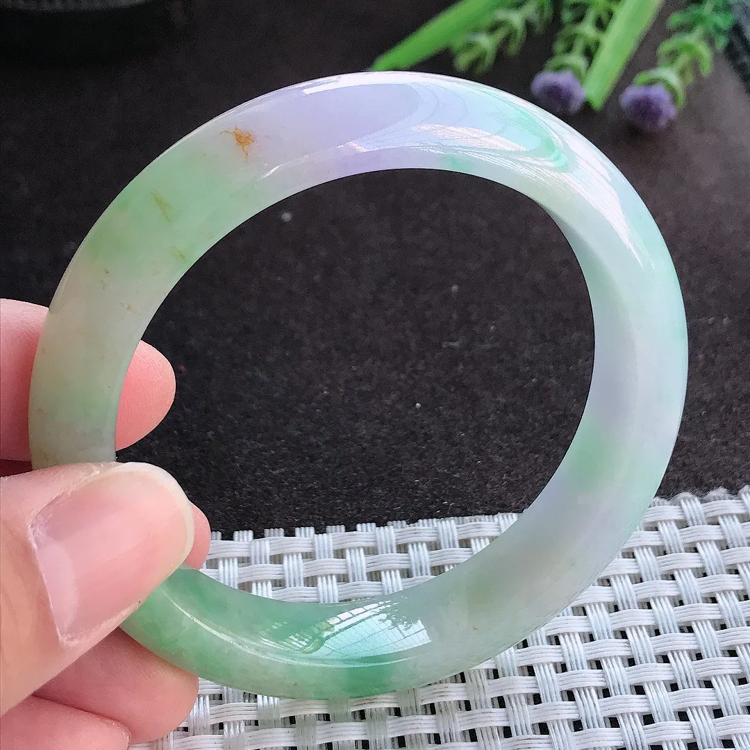 实拍A货翡翠56/13.1/8.5老坑精美冰润特色春带彩手镯宽边玉镯手环