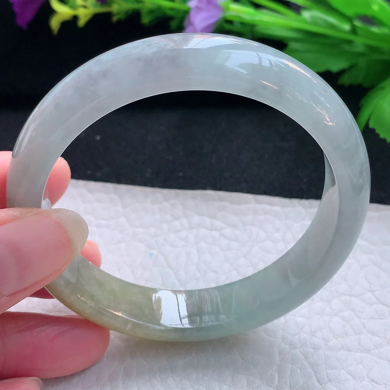 js实拍58*13.6*7.6平安镯 天然缅甸翡翠玉手镯冰双彩宽边玉手环