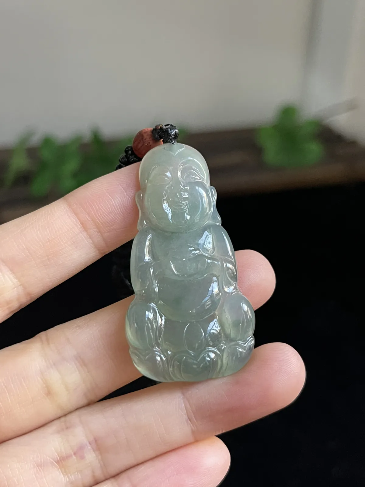 翡翠冰糯种白色吊坠