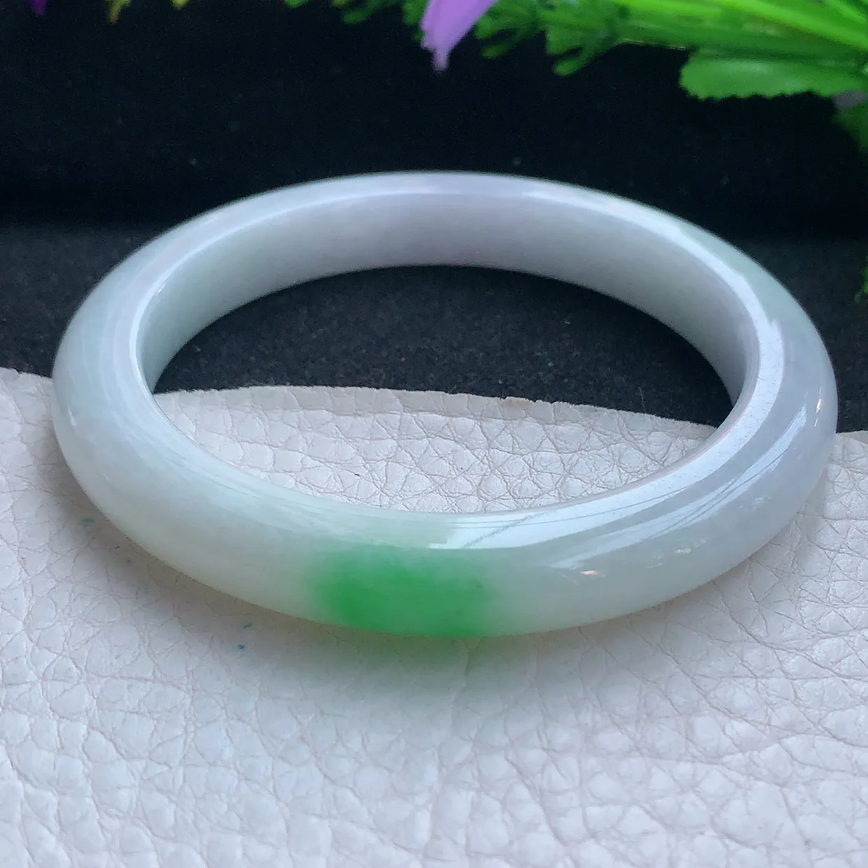 nr实拍55.5*11.6*7.2平安镯 天然缅甸翡翠玉手镯白底青秀气宽边玉手环