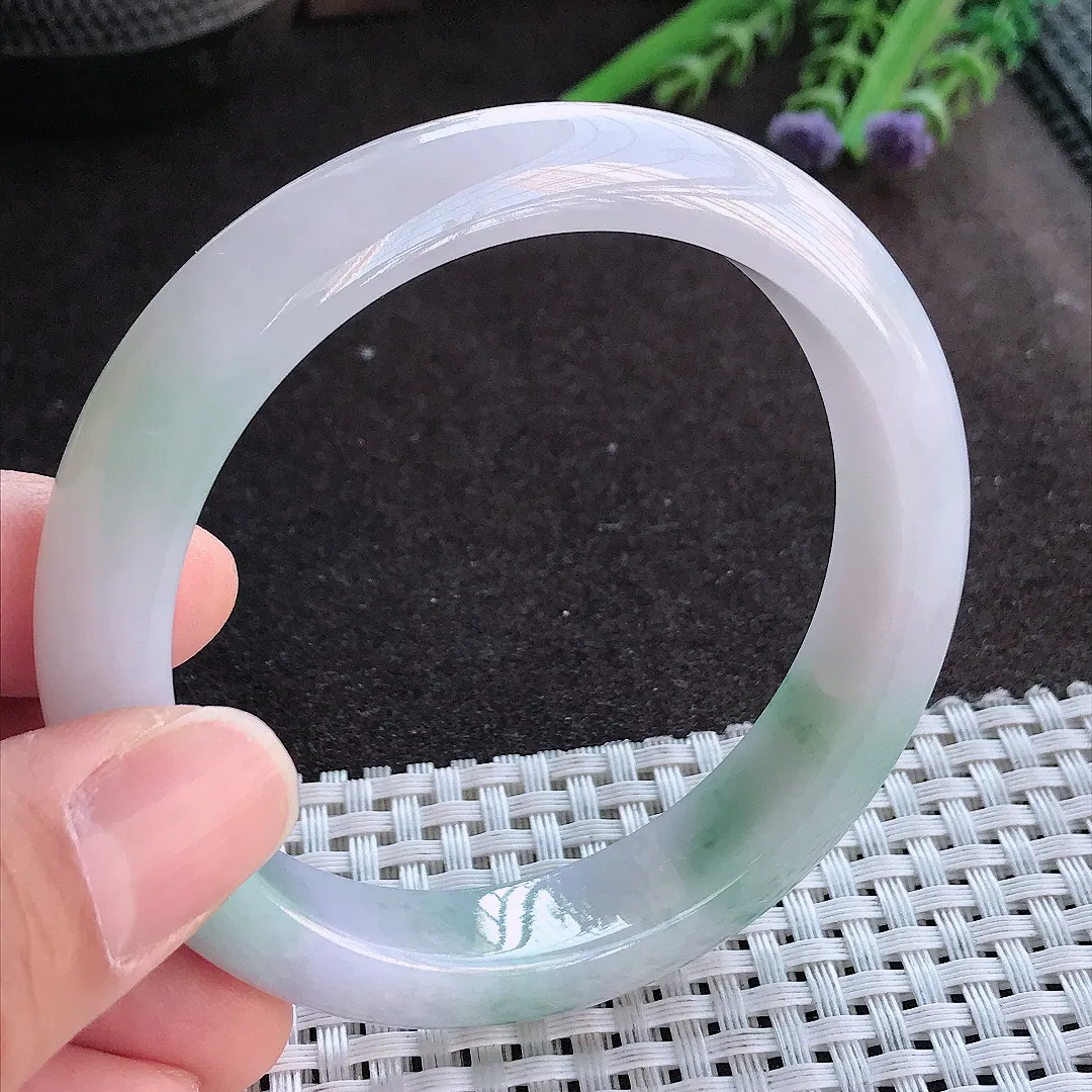 实拍A货翡翠58.5/12.6/8.6老坑精美油润飘花手镯宽边玉镯手环