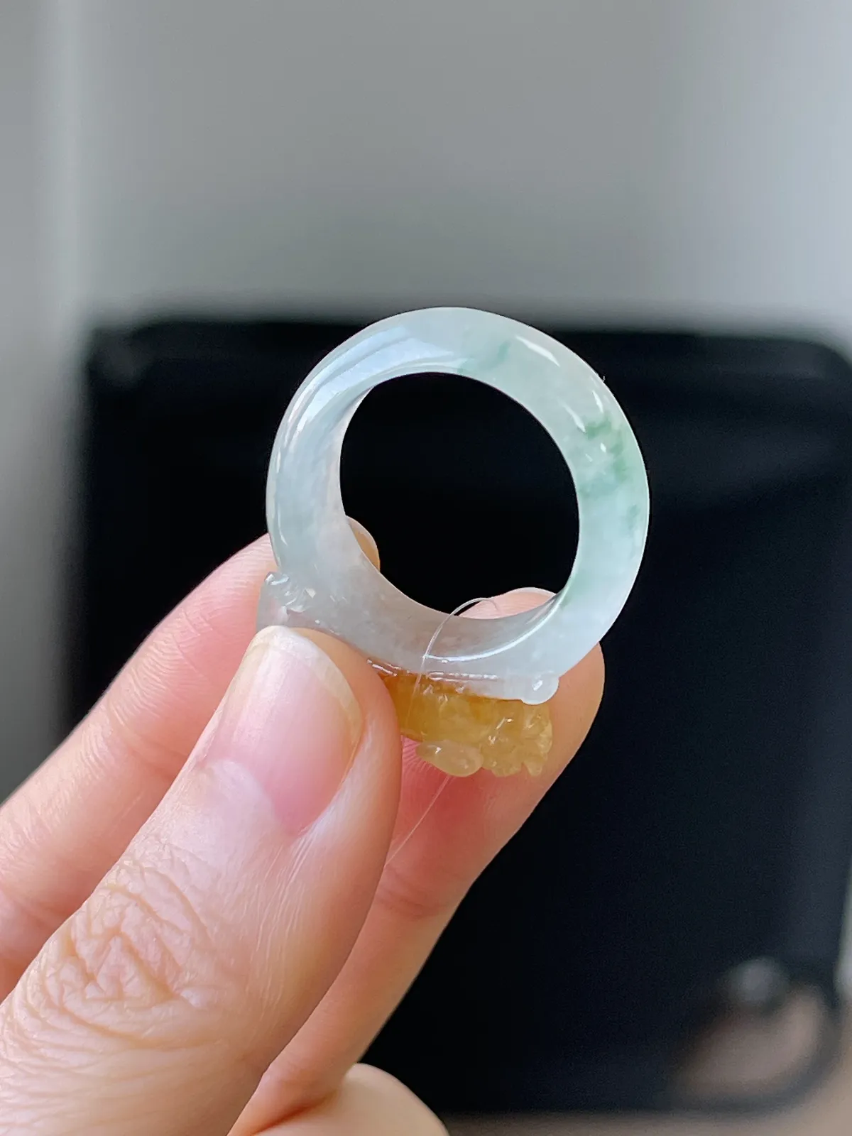 翡翠冰糯种黄加绿扳指