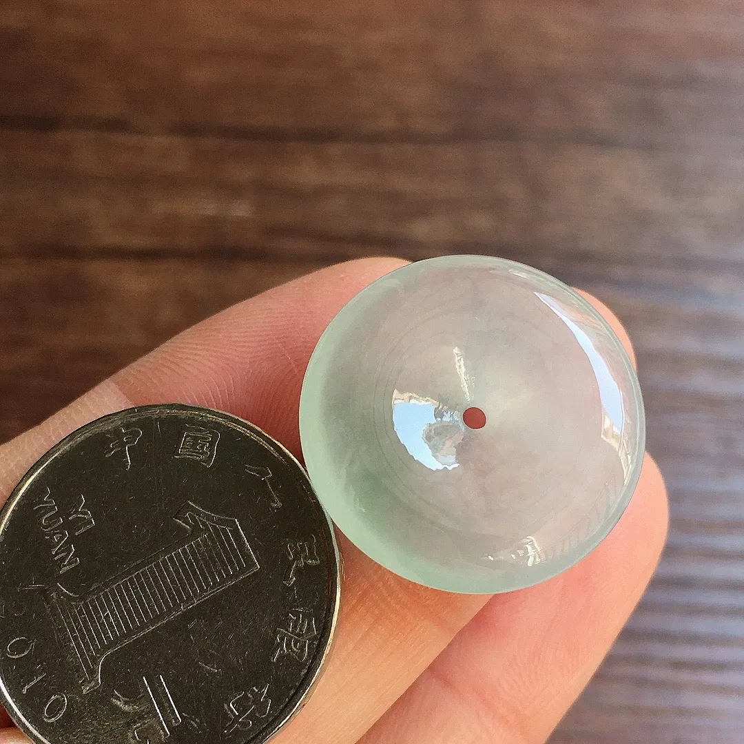 冰种底色平安扣，冰冰润润，玉质细腻，种水足，001 尺寸22.4*5.6