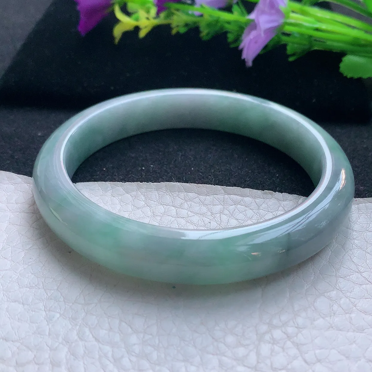 js大圈口61*11.5*8平安镯 天然缅甸翡翠玉手镯飘乌鸡花宽边玉手环