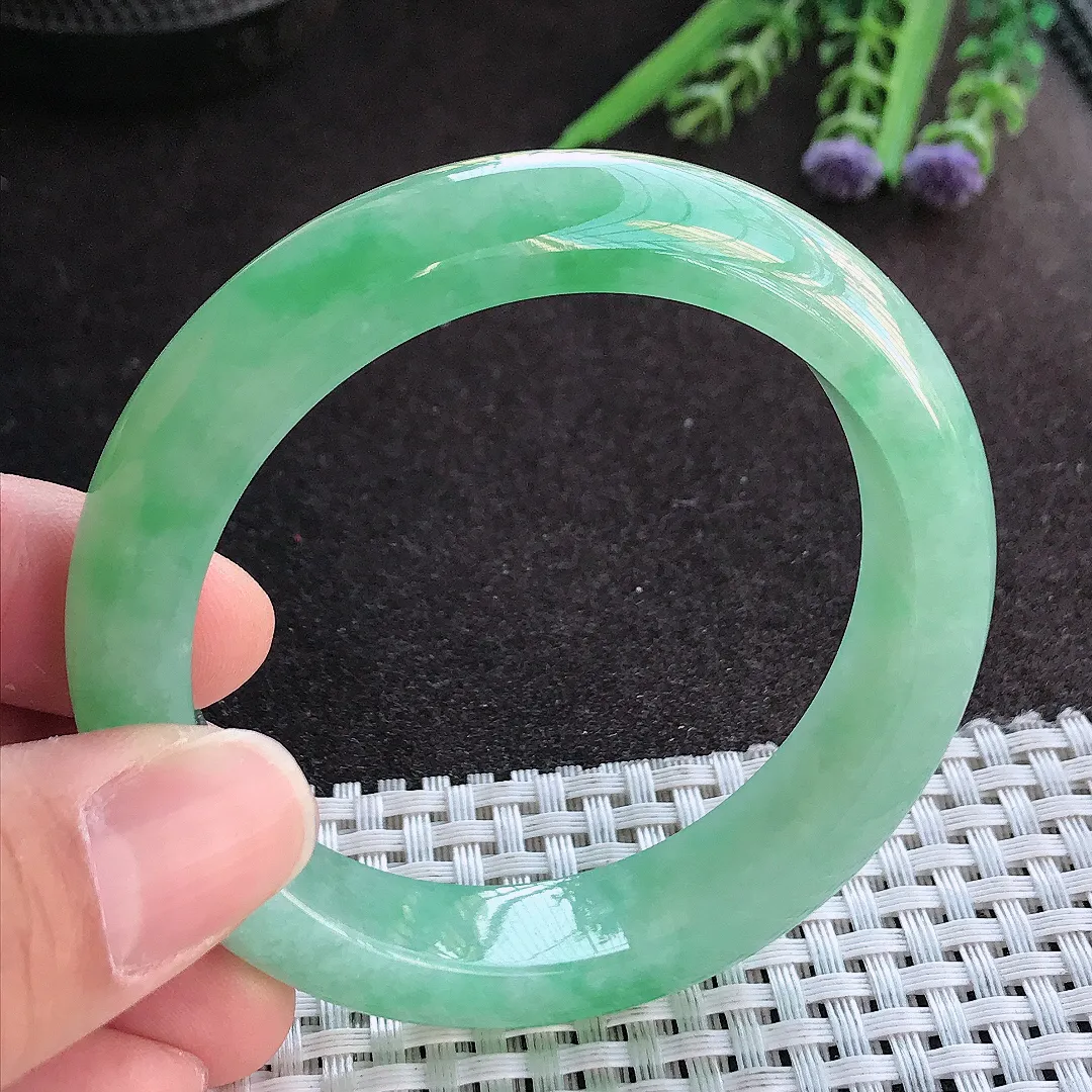 实拍A货翡翠54.5/12.7/8.6老坑冰润水灵冰晴满绿手镯宽边玉镯手环