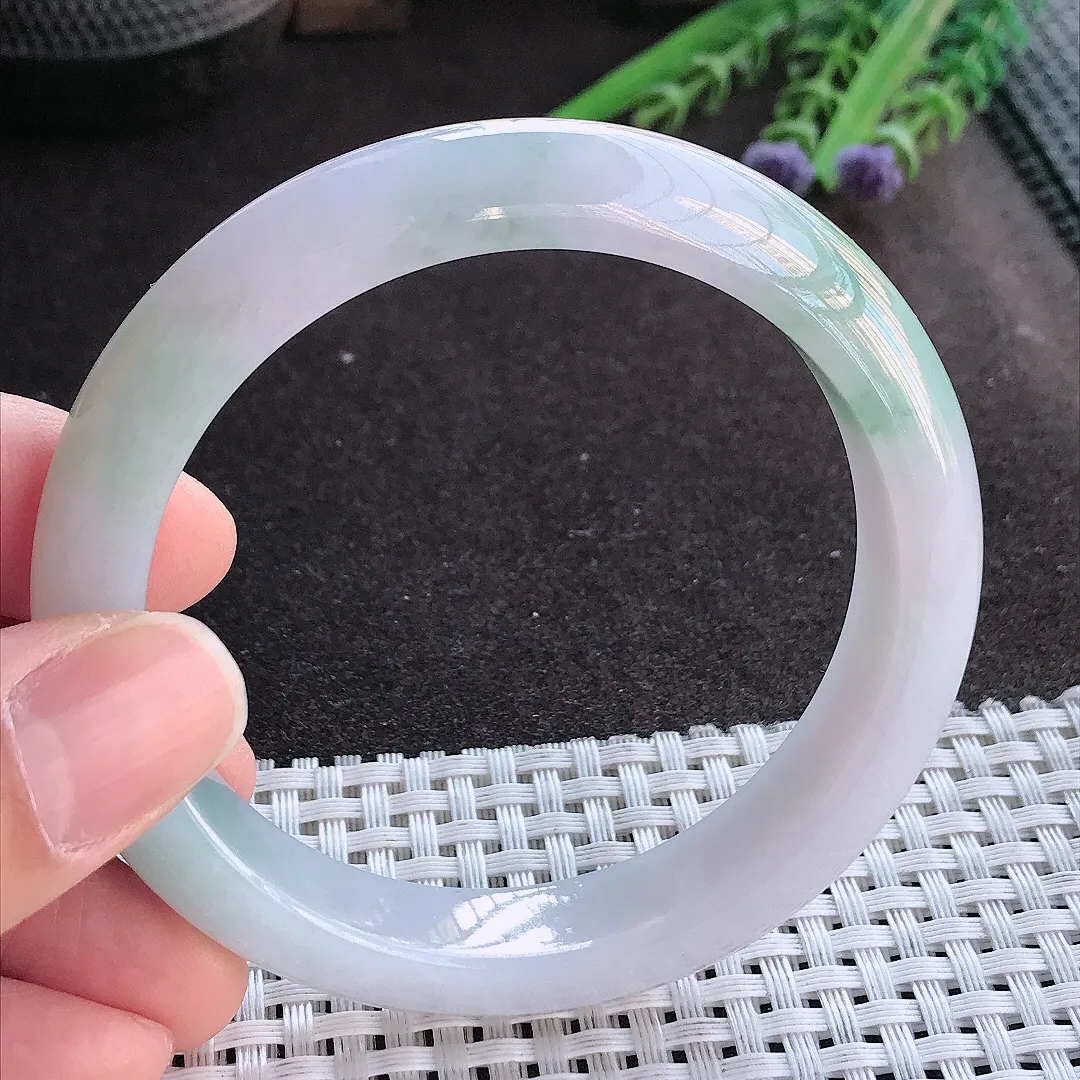 实拍A货翡翠58.5/12.6/8.6老坑精美油润飘花手镯宽边玉镯手环