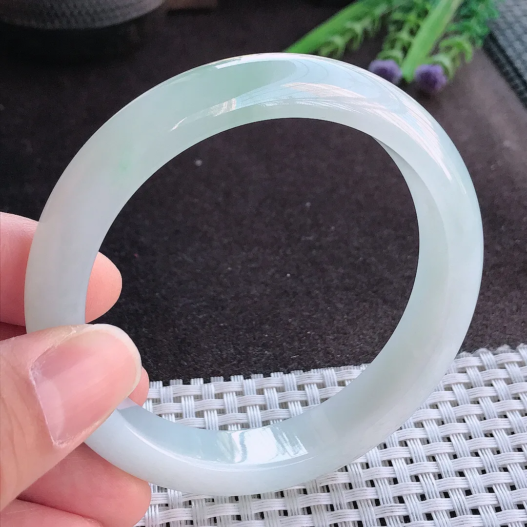 实拍A货翡翠60.5/12.7/8.6老坑冰润起胶冰晴手镯大圈口宽边玉镯手环