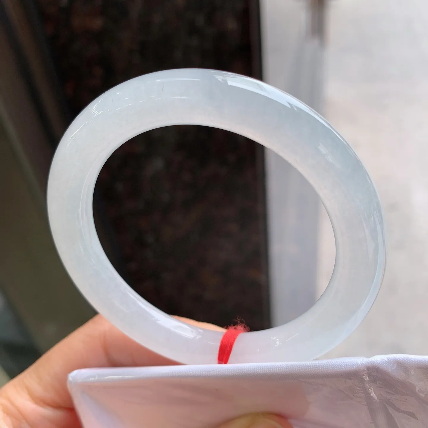 圆条冰镯 无瑕 尺寸：53.5/8.8/9.3 冰润