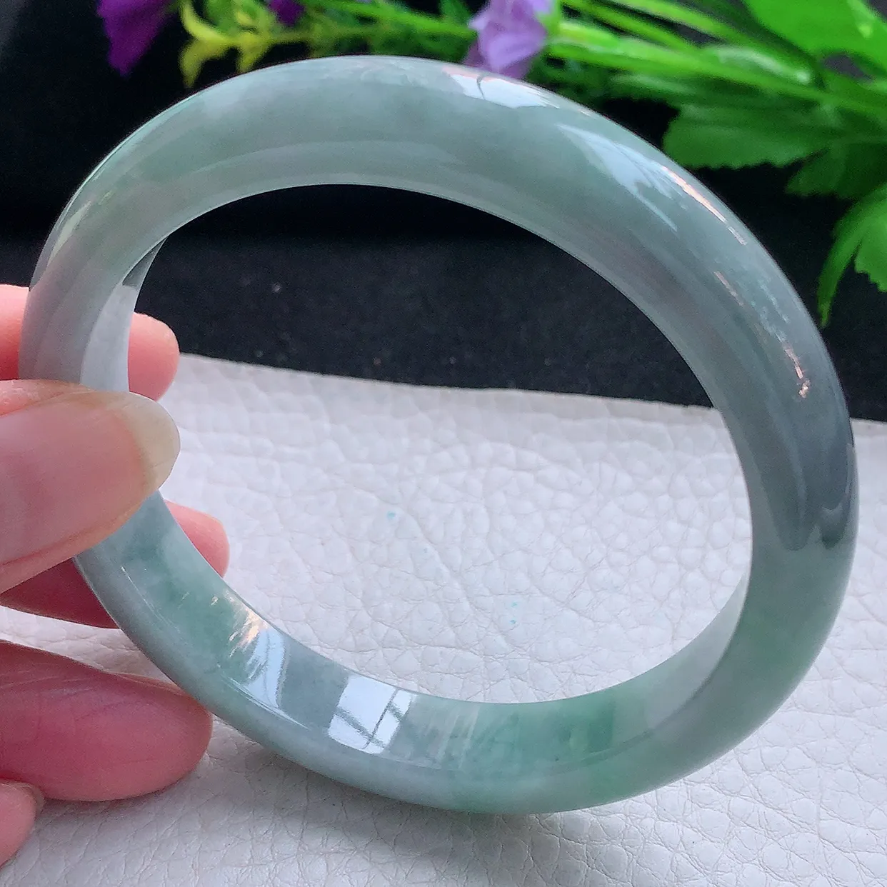 js大圈口61*11.5*8平安镯 天然缅甸翡翠玉手镯飘乌鸡花宽边玉手环